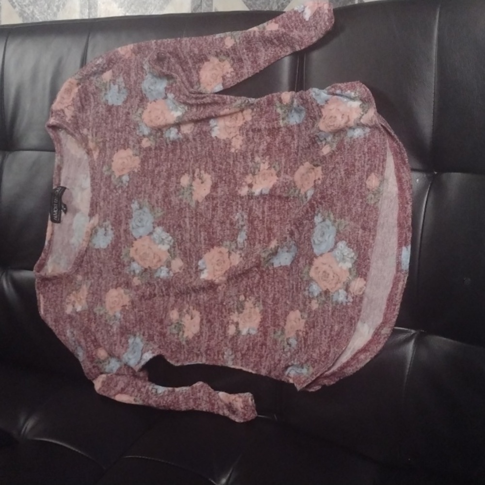 Multi Color Half Sleeve Thin Sweater Size L